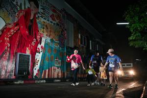 BIB: 
                            <button type="button" onclick="openModal(26281713)" class="btn btn-primary btn-sm float-right btn-popup" data-toggle="modal" data-target=".modal-high-quality">
                        <i class="fas fa-shopping-cart"></i> Add to Cart
                    </button>
                                            <button type="button" onclick="isThisMe(26281713, true)" class="btn btn-success btn-sm float-right btn-popup btn-isme hidden" data-toggle="tooltip" data-placement="bottom" title="นี่คือรูปของคุณใช่ไหม คลิกที่นี่เพื่อเอาเข้าอัลบั้ม">
                        <i class="fas fa-plus"></i> Add to album
                    </button>
                    <button type="button" onclick="isThisMe(26281713, false)" class="btn btn-warning btn-sm float-right btn-popup btn-isnotme hidden">
                        <i class="fas fa-ban"></i> Remove from album
                    </button>