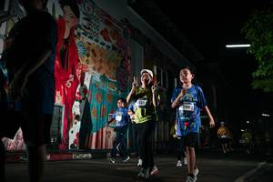 BIB: 531, 294
                            <button type="button" onclick="openModal(26266998)" class="btn btn-primary btn-sm float-right btn-popup" data-toggle="modal" data-target=".modal-high-quality">
                        <i class="fas fa-shopping-cart"></i> Add to Cart
                    </button>
                                            <button type="button" onclick="isThisMe(26266998, true)" class="btn btn-success btn-sm float-right btn-popup btn-isme hidden" data-toggle="tooltip" data-placement="bottom" title="นี่คือรูปของคุณใช่ไหม คลิกที่นี่เพื่อเอาเข้าอัลบั้ม">
                        <i class="fas fa-plus"></i> Add to album
                    </button>
                    <button type="button" onclick="isThisMe(26266998, false)" class="btn btn-warning btn-sm float-right btn-popup btn-isnotme hidden">
                        <i class="fas fa-ban"></i> Remove from album
                    </button>