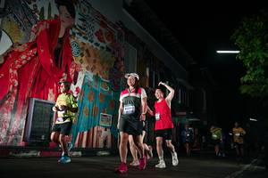 BIB: 4384, 
                            <button type="button" onclick="openModal(26277777)" class="btn btn-primary btn-sm float-right btn-popup" data-toggle="modal" data-target=".modal-high-quality">
                        <i class="fas fa-shopping-cart"></i> Add to Cart
                    </button>
                                            <button type="button" onclick="isThisMe(26277777, true)" class="btn btn-success btn-sm float-right btn-popup btn-isme hidden" data-toggle="tooltip" data-placement="bottom" title="นี่คือรูปของคุณใช่ไหม คลิกที่นี่เพื่อเอาเข้าอัลบั้ม">
                        <i class="fas fa-plus"></i> Add to album
                    </button>
                    <button type="button" onclick="isThisMe(26277777, false)" class="btn btn-warning btn-sm float-right btn-popup btn-isnotme hidden">
                        <i class="fas fa-ban"></i> Remove from album
                    </button>