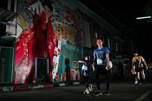 BIB: 1689, 691
                            <button type="button" onclick="openModal(26267892)" class="btn btn-primary btn-sm float-right btn-popup" data-toggle="modal" data-target=".modal-high-quality">
                        <i class="fas fa-shopping-cart"></i> Add to Cart
                    </button>
                                            <button type="button" onclick="isThisMe(26267892, true)" class="btn btn-success btn-sm float-right btn-popup btn-isme hidden" data-toggle="tooltip" data-placement="bottom" title="นี่คือรูปของคุณใช่ไหม คลิกที่นี่เพื่อเอาเข้าอัลบั้ม">
                        <i class="fas fa-plus"></i> Add to album
                    </button>
                    <button type="button" onclick="isThisMe(26267892, false)" class="btn btn-warning btn-sm float-right btn-popup btn-isnotme hidden">
                        <i class="fas fa-ban"></i> Remove from album
                    </button>