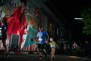 BIB: 4212, 4781
                            <button type="button" onclick="openModal(26266764)" class="btn btn-primary btn-sm float-right btn-popup" data-toggle="modal" data-target=".modal-high-quality">
                        <i class="fas fa-shopping-cart"></i> Add to Cart
                    </button>
                                            <button type="button" onclick="isThisMe(26266764, true)" class="btn btn-success btn-sm float-right btn-popup btn-isme hidden" data-toggle="tooltip" data-placement="bottom" title="นี่คือรูปของคุณใช่ไหม คลิกที่นี่เพื่อเอาเข้าอัลบั้ม">
                        <i class="fas fa-plus"></i> Add to album
                    </button>
                    <button type="button" onclick="isThisMe(26266764, false)" class="btn btn-warning btn-sm float-right btn-popup btn-isnotme hidden">
                        <i class="fas fa-ban"></i> Remove from album
                    </button>