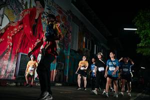 BIB: 4580
                            <button type="button" onclick="openModal(26267412)" class="btn btn-primary btn-sm float-right btn-popup" data-toggle="modal" data-target=".modal-high-quality">
                        <i class="fas fa-shopping-cart"></i> Add to Cart
                    </button>
                                            <button type="button" onclick="isThisMe(26267412, true)" class="btn btn-success btn-sm float-right btn-popup btn-isme hidden" data-toggle="tooltip" data-placement="bottom" title="นี่คือรูปของคุณใช่ไหม คลิกที่นี่เพื่อเอาเข้าอัลบั้ม">
                        <i class="fas fa-plus"></i> Add to album
                    </button>
                    <button type="button" onclick="isThisMe(26267412, false)" class="btn btn-warning btn-sm float-right btn-popup btn-isnotme hidden">
                        <i class="fas fa-ban"></i> Remove from album
                    </button>