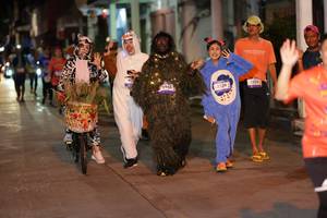 BIB: 3966, 3239, 39322
                            <button type="button" onclick="openModal(26246892)" class="btn btn-primary btn-sm float-right btn-popup" data-toggle="modal" data-target=".modal-high-quality">
                        <i class="fas fa-shopping-cart"></i> Add to Cart
                    </button>
                                            <button type="button" onclick="isThisMe(26246892, true)" class="btn btn-success btn-sm float-right btn-popup btn-isme hidden" data-toggle="tooltip" data-placement="bottom" title="นี่คือรูปของคุณใช่ไหม คลิกที่นี่เพื่อเอาเข้าอัลบั้ม">
                        <i class="fas fa-plus"></i> Add to album
                    </button>
                    <button type="button" onclick="isThisMe(26246892, false)" class="btn btn-warning btn-sm float-right btn-popup btn-isnotme hidden">
                        <i class="fas fa-ban"></i> Remove from album
                    </button>