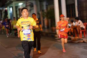 BIB: 4761
                            <button type="button" onclick="openModal(26243617)" class="btn btn-primary btn-sm float-right btn-popup" data-toggle="modal" data-target=".modal-high-quality">
                        <i class="fas fa-shopping-cart"></i> Add to Cart
                    </button>
                                            <button type="button" onclick="isThisMe(26243617, true)" class="btn btn-success btn-sm float-right btn-popup btn-isme hidden" data-toggle="tooltip" data-placement="bottom" title="นี่คือรูปของคุณใช่ไหม คลิกที่นี่เพื่อเอาเข้าอัลบั้ม">
                        <i class="fas fa-plus"></i> Add to album
                    </button>
                    <button type="button" onclick="isThisMe(26243617, false)" class="btn btn-warning btn-sm float-right btn-popup btn-isnotme hidden">
                        <i class="fas fa-ban"></i> Remove from album
                    </button>