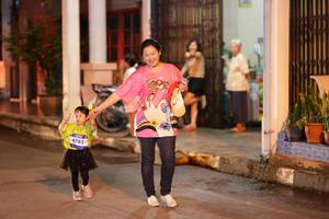 BIB: 4782
                            <button type="button" onclick="openModal(26250027)" class="btn btn-primary btn-sm float-right btn-popup" data-toggle="modal" data-target=".modal-high-quality">
                        <i class="fas fa-shopping-cart"></i> Add to Cart
                    </button>
                                            <button type="button" onclick="isThisMe(26250027, true)" class="btn btn-success btn-sm float-right btn-popup btn-isme hidden" data-toggle="tooltip" data-placement="bottom" title="นี่คือรูปของคุณใช่ไหม คลิกที่นี่เพื่อเอาเข้าอัลบั้ม">
                        <i class="fas fa-plus"></i> Add to album
                    </button>
                    <button type="button" onclick="isThisMe(26250027, false)" class="btn btn-warning btn-sm float-right btn-popup btn-isnotme hidden">
                        <i class="fas fa-ban"></i> Remove from album
                    </button>