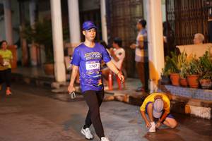 BIB: 3767
                            <button type="button" onclick="openModal(26240812)" class="btn btn-primary btn-sm float-right btn-popup" data-toggle="modal" data-target=".modal-high-quality">
                        <i class="fas fa-shopping-cart"></i> Add to Cart
                    </button>
                                            <button type="button" onclick="isThisMe(26240812, true)" class="btn btn-success btn-sm float-right btn-popup btn-isme hidden" data-toggle="tooltip" data-placement="bottom" title="นี่คือรูปของคุณใช่ไหม คลิกที่นี่เพื่อเอาเข้าอัลบั้ม">
                        <i class="fas fa-plus"></i> Add to album
                    </button>
                    <button type="button" onclick="isThisMe(26240812, false)" class="btn btn-warning btn-sm float-right btn-popup btn-isnotme hidden">
                        <i class="fas fa-ban"></i> Remove from album
                    </button>