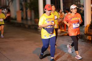 BIB: 3798
                            <button type="button" onclick="openModal(26243190)" class="btn btn-primary btn-sm float-right btn-popup" data-toggle="modal" data-target=".modal-high-quality">
                        <i class="fas fa-shopping-cart"></i> Add to Cart
                    </button>
                                            <button type="button" onclick="isThisMe(26243190, true)" class="btn btn-success btn-sm float-right btn-popup btn-isme hidden" data-toggle="tooltip" data-placement="bottom" title="นี่คือรูปของคุณใช่ไหม คลิกที่นี่เพื่อเอาเข้าอัลบั้ม">
                        <i class="fas fa-plus"></i> Add to album
                    </button>
                    <button type="button" onclick="isThisMe(26243190, false)" class="btn btn-warning btn-sm float-right btn-popup btn-isnotme hidden">
                        <i class="fas fa-ban"></i> Remove from album
                    </button>