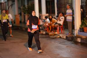 BIB: 3958
                            <button type="button" onclick="openModal(26241480)" class="btn btn-primary btn-sm float-right btn-popup" data-toggle="modal" data-target=".modal-high-quality">
                        <i class="fas fa-shopping-cart"></i> Add to Cart
                    </button>
                                            <button type="button" onclick="isThisMe(26241480, true)" class="btn btn-success btn-sm float-right btn-popup btn-isme hidden" data-toggle="tooltip" data-placement="bottom" title="นี่คือรูปของคุณใช่ไหม คลิกที่นี่เพื่อเอาเข้าอัลบั้ม">
                        <i class="fas fa-plus"></i> Add to album
                    </button>
                    <button type="button" onclick="isThisMe(26241480, false)" class="btn btn-warning btn-sm float-right btn-popup btn-isnotme hidden">
                        <i class="fas fa-ban"></i> Remove from album
                    </button>