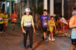 BIB: 3412
                            <button type="button" onclick="openModal(26238492)" class="btn btn-primary btn-sm float-right btn-popup" data-toggle="modal" data-target=".modal-high-quality">
                        <i class="fas fa-shopping-cart"></i> Add to Cart
                    </button>
                                            <button type="button" onclick="isThisMe(26238492, true)" class="btn btn-success btn-sm float-right btn-popup btn-isme hidden" data-toggle="tooltip" data-placement="bottom" title="นี่คือรูปของคุณใช่ไหม คลิกที่นี่เพื่อเอาเข้าอัลบั้ม">
                        <i class="fas fa-plus"></i> Add to album
                    </button>
                    <button type="button" onclick="isThisMe(26238492, false)" class="btn btn-warning btn-sm float-right btn-popup btn-isnotme hidden">
                        <i class="fas fa-ban"></i> Remove from album
                    </button>