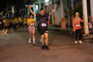 BIB: 3215, 4035, 3154
                            <button type="button" onclick="openModal(26242470)" class="btn btn-primary btn-sm float-right btn-popup" data-toggle="modal" data-target=".modal-high-quality">
                        <i class="fas fa-shopping-cart"></i> Add to Cart
                    </button>
                                            <button type="button" onclick="isThisMe(26242470, true)" class="btn btn-success btn-sm float-right btn-popup btn-isme hidden" data-toggle="tooltip" data-placement="bottom" title="นี่คือรูปของคุณใช่ไหม คลิกที่นี่เพื่อเอาเข้าอัลบั้ม">
                        <i class="fas fa-plus"></i> Add to album
                    </button>
                    <button type="button" onclick="isThisMe(26242470, false)" class="btn btn-warning btn-sm float-right btn-popup btn-isnotme hidden">
                        <i class="fas fa-ban"></i> Remove from album
                    </button>