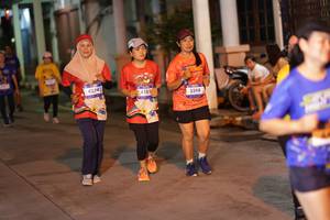 BIB: 4274, 4182, 3348
                            <button type="button" onclick="openModal(26246346)" class="btn btn-primary btn-sm float-right btn-popup" data-toggle="modal" data-target=".modal-high-quality">
                        <i class="fas fa-shopping-cart"></i> Add to Cart
                    </button>
                                            <button type="button" onclick="isThisMe(26246346, true)" class="btn btn-success btn-sm float-right btn-popup btn-isme hidden" data-toggle="tooltip" data-placement="bottom" title="นี่คือรูปของคุณใช่ไหม คลิกที่นี่เพื่อเอาเข้าอัลบั้ม">
                        <i class="fas fa-plus"></i> Add to album
                    </button>
                    <button type="button" onclick="isThisMe(26246346, false)" class="btn btn-warning btn-sm float-right btn-popup btn-isnotme hidden">
                        <i class="fas fa-ban"></i> Remove from album
                    </button>