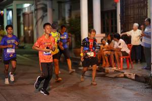 BIB: 3536
                            <button type="button" onclick="openModal(26236942)" class="btn btn-primary btn-sm float-right btn-popup" data-toggle="modal" data-target=".modal-high-quality">
                        <i class="fas fa-shopping-cart"></i> Add to Cart
                    </button>
                                            <button type="button" onclick="isThisMe(26236942, true)" class="btn btn-success btn-sm float-right btn-popup btn-isme hidden" data-toggle="tooltip" data-placement="bottom" title="นี่คือรูปของคุณใช่ไหม คลิกที่นี่เพื่อเอาเข้าอัลบั้ม">
                        <i class="fas fa-plus"></i> Add to album
                    </button>
                    <button type="button" onclick="isThisMe(26236942, false)" class="btn btn-warning btn-sm float-right btn-popup btn-isnotme hidden">
                        <i class="fas fa-ban"></i> Remove from album
                    </button>