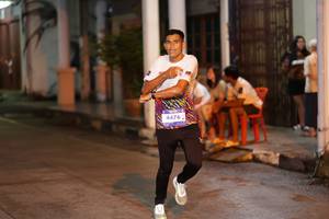 BIB: 4476
                            <button type="button" onclick="openModal(26236497)" class="btn btn-primary btn-sm float-right btn-popup" data-toggle="modal" data-target=".modal-high-quality">
                        <i class="fas fa-shopping-cart"></i> Add to Cart
                    </button>
                                            <button type="button" onclick="isThisMe(26236497, true)" class="btn btn-success btn-sm float-right btn-popup btn-isme hidden" data-toggle="tooltip" data-placement="bottom" title="นี่คือรูปของคุณใช่ไหม คลิกที่นี่เพื่อเอาเข้าอัลบั้ม">
                        <i class="fas fa-plus"></i> Add to album
                    </button>
                    <button type="button" onclick="isThisMe(26236497, false)" class="btn btn-warning btn-sm float-right btn-popup btn-isnotme hidden">
                        <i class="fas fa-ban"></i> Remove from album
                    </button>