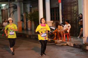 BIB: 3199, 4693
                            <button type="button" onclick="openModal(26243361)" class="btn btn-primary btn-sm float-right btn-popup" data-toggle="modal" data-target=".modal-high-quality">
                        <i class="fas fa-shopping-cart"></i> Add to Cart
                    </button>
                                            <button type="button" onclick="isThisMe(26243361, true)" class="btn btn-success btn-sm float-right btn-popup btn-isme hidden" data-toggle="tooltip" data-placement="bottom" title="นี่คือรูปของคุณใช่ไหม คลิกที่นี่เพื่อเอาเข้าอัลบั้ม">
                        <i class="fas fa-plus"></i> Add to album
                    </button>
                    <button type="button" onclick="isThisMe(26243361, false)" class="btn btn-warning btn-sm float-right btn-popup btn-isnotme hidden">
                        <i class="fas fa-ban"></i> Remove from album
                    </button>