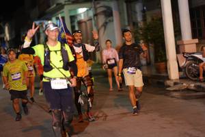 BIB: 3747, 3884
                            <button type="button" onclick="openModal(26244383)" class="btn btn-primary btn-sm float-right btn-popup" data-toggle="modal" data-target=".modal-high-quality">
                        <i class="fas fa-shopping-cart"></i> Add to Cart
                    </button>
                                            <button type="button" onclick="isThisMe(26244383, true)" class="btn btn-success btn-sm float-right btn-popup btn-isme hidden" data-toggle="tooltip" data-placement="bottom" title="นี่คือรูปของคุณใช่ไหม คลิกที่นี่เพื่อเอาเข้าอัลบั้ม">
                        <i class="fas fa-plus"></i> Add to album
                    </button>
                    <button type="button" onclick="isThisMe(26244383, false)" class="btn btn-warning btn-sm float-right btn-popup btn-isnotme hidden">
                        <i class="fas fa-ban"></i> Remove from album
                    </button>