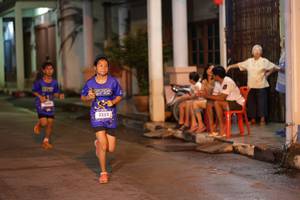 BIB: 3252
                            <button type="button" onclick="openModal(26236990)" class="btn btn-primary btn-sm float-right btn-popup" data-toggle="modal" data-target=".modal-high-quality">
                        <i class="fas fa-shopping-cart"></i> Add to Cart
                    </button>
                                            <button type="button" onclick="isThisMe(26236990, true)" class="btn btn-success btn-sm float-right btn-popup btn-isme hidden" data-toggle="tooltip" data-placement="bottom" title="นี่คือรูปของคุณใช่ไหม คลิกที่นี่เพื่อเอาเข้าอัลบั้ม">
                        <i class="fas fa-plus"></i> Add to album
                    </button>
                    <button type="button" onclick="isThisMe(26236990, false)" class="btn btn-warning btn-sm float-right btn-popup btn-isnotme hidden">
                        <i class="fas fa-ban"></i> Remove from album
                    </button>