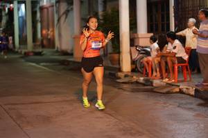 BIB: 3350
                            <button type="button" onclick="openModal(26237613)" class="btn btn-primary btn-sm float-right btn-popup" data-toggle="modal" data-target=".modal-high-quality">
                        <i class="fas fa-shopping-cart"></i> Add to Cart
                    </button>
                                            <button type="button" onclick="isThisMe(26237613, true)" class="btn btn-success btn-sm float-right btn-popup btn-isme hidden" data-toggle="tooltip" data-placement="bottom" title="นี่คือรูปของคุณใช่ไหม คลิกที่นี่เพื่อเอาเข้าอัลบั้ม">
                        <i class="fas fa-plus"></i> Add to album
                    </button>
                    <button type="button" onclick="isThisMe(26237613, false)" class="btn btn-warning btn-sm float-right btn-popup btn-isnotme hidden">
                        <i class="fas fa-ban"></i> Remove from album
                    </button>