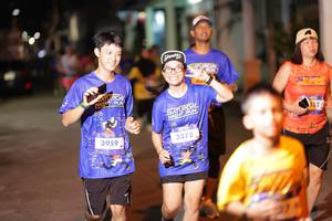 BIB: 3959, 3372, 352
                            <button type="button" onclick="openModal(26241583)" class="btn btn-primary btn-sm float-right btn-popup" data-toggle="modal" data-target=".modal-high-quality">
                        <i class="fas fa-shopping-cart"></i> Add to Cart
                    </button>
                                            <button type="button" onclick="isThisMe(26241583, true)" class="btn btn-success btn-sm float-right btn-popup btn-isme hidden" data-toggle="tooltip" data-placement="bottom" title="นี่คือรูปของคุณใช่ไหม คลิกที่นี่เพื่อเอาเข้าอัลบั้ม">
                        <i class="fas fa-plus"></i> Add to album
                    </button>
                    <button type="button" onclick="isThisMe(26241583, false)" class="btn btn-warning btn-sm float-right btn-popup btn-isnotme hidden">
                        <i class="fas fa-ban"></i> Remove from album
                    </button>