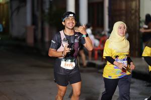 BIB: 9479
                            <button type="button" onclick="openModal(26247308)" class="btn btn-primary btn-sm float-right btn-popup" data-toggle="modal" data-target=".modal-high-quality">
                        <i class="fas fa-shopping-cart"></i> Add to Cart
                    </button>
                                            <button type="button" onclick="isThisMe(26247308, true)" class="btn btn-success btn-sm float-right btn-popup btn-isme hidden" data-toggle="tooltip" data-placement="bottom" title="นี่คือรูปของคุณใช่ไหม คลิกที่นี่เพื่อเอาเข้าอัลบั้ม">
                        <i class="fas fa-plus"></i> Add to album
                    </button>
                    <button type="button" onclick="isThisMe(26247308, false)" class="btn btn-warning btn-sm float-right btn-popup btn-isnotme hidden">
                        <i class="fas fa-ban"></i> Remove from album
                    </button>