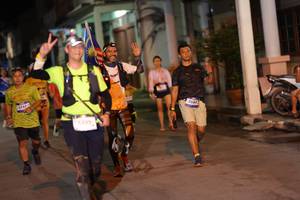 BIB: 3747, 5482, 3884
                            <button type="button" onclick="openModal(26244377)" class="btn btn-primary btn-sm float-right btn-popup" data-toggle="modal" data-target=".modal-high-quality">
                        <i class="fas fa-shopping-cart"></i> Add to Cart
                    </button>
                                            <button type="button" onclick="isThisMe(26244377, true)" class="btn btn-success btn-sm float-right btn-popup btn-isme hidden" data-toggle="tooltip" data-placement="bottom" title="นี่คือรูปของคุณใช่ไหม คลิกที่นี่เพื่อเอาเข้าอัลบั้ม">
                        <i class="fas fa-plus"></i> Add to album
                    </button>
                    <button type="button" onclick="isThisMe(26244377, false)" class="btn btn-warning btn-sm float-right btn-popup btn-isnotme hidden">
                        <i class="fas fa-ban"></i> Remove from album
                    </button>