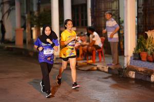 BIB: 3150
                            <button type="button" onclick="openModal(26239965)" class="btn btn-primary btn-sm float-right btn-popup" data-toggle="modal" data-target=".modal-high-quality">
                        <i class="fas fa-shopping-cart"></i> Add to Cart
                    </button>
                                            <button type="button" onclick="isThisMe(26239965, true)" class="btn btn-success btn-sm float-right btn-popup btn-isme hidden" data-toggle="tooltip" data-placement="bottom" title="นี่คือรูปของคุณใช่ไหม คลิกที่นี่เพื่อเอาเข้าอัลบั้ม">
                        <i class="fas fa-plus"></i> Add to album
                    </button>
                    <button type="button" onclick="isThisMe(26239965, false)" class="btn btn-warning btn-sm float-right btn-popup btn-isnotme hidden">
                        <i class="fas fa-ban"></i> Remove from album
                    </button>