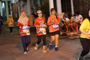 BIB: 4274, 182, 3348
                            <button type="button" onclick="openModal(26246390)" class="btn btn-primary btn-sm float-right btn-popup" data-toggle="modal" data-target=".modal-high-quality">
                        <i class="fas fa-shopping-cart"></i> Add to Cart
                    </button>
                                            <button type="button" onclick="isThisMe(26246390, true)" class="btn btn-success btn-sm float-right btn-popup btn-isme hidden" data-toggle="tooltip" data-placement="bottom" title="นี่คือรูปของคุณใช่ไหม คลิกที่นี่เพื่อเอาเข้าอัลบั้ม">
                        <i class="fas fa-plus"></i> Add to album
                    </button>
                    <button type="button" onclick="isThisMe(26246390, false)" class="btn btn-warning btn-sm float-right btn-popup btn-isnotme hidden">
                        <i class="fas fa-ban"></i> Remove from album
                    </button>