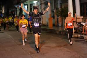 BIB: 3315, 4035, 3154
                            <button type="button" onclick="openModal(26242471)" class="btn btn-primary btn-sm float-right btn-popup" data-toggle="modal" data-target=".modal-high-quality">
                        <i class="fas fa-shopping-cart"></i> Add to Cart
                    </button>
                                            <button type="button" onclick="isThisMe(26242471, true)" class="btn btn-success btn-sm float-right btn-popup btn-isme hidden" data-toggle="tooltip" data-placement="bottom" title="นี่คือรูปของคุณใช่ไหม คลิกที่นี่เพื่อเอาเข้าอัลบั้ม">
                        <i class="fas fa-plus"></i> Add to album
                    </button>
                    <button type="button" onclick="isThisMe(26242471, false)" class="btn btn-warning btn-sm float-right btn-popup btn-isnotme hidden">
                        <i class="fas fa-ban"></i> Remove from album
                    </button>