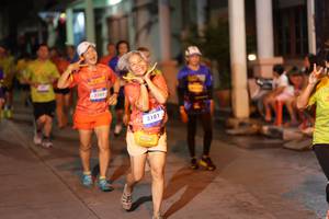 BIB: 3360, 3181
                            <button type="button" onclick="openModal(26240847)" class="btn btn-primary btn-sm float-right btn-popup" data-toggle="modal" data-target=".modal-high-quality">
                        <i class="fas fa-shopping-cart"></i> Add to Cart
                    </button>
                                            <button type="button" onclick="isThisMe(26240847, true)" class="btn btn-success btn-sm float-right btn-popup btn-isme hidden" data-toggle="tooltip" data-placement="bottom" title="นี่คือรูปของคุณใช่ไหม คลิกที่นี่เพื่อเอาเข้าอัลบั้ม">
                        <i class="fas fa-plus"></i> Add to album
                    </button>
                    <button type="button" onclick="isThisMe(26240847, false)" class="btn btn-warning btn-sm float-right btn-popup btn-isnotme hidden">
                        <i class="fas fa-ban"></i> Remove from album
                    </button>