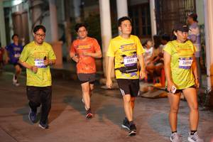 BIB: 4096, 3941, 3894
                            <button type="button" onclick="openModal(26242638)" class="btn btn-primary btn-sm float-right btn-popup" data-toggle="modal" data-target=".modal-high-quality">
                        <i class="fas fa-shopping-cart"></i> Add to Cart
                    </button>
                                            <button type="button" onclick="isThisMe(26242638, true)" class="btn btn-success btn-sm float-right btn-popup btn-isme hidden" data-toggle="tooltip" data-placement="bottom" title="นี่คือรูปของคุณใช่ไหม คลิกที่นี่เพื่อเอาเข้าอัลบั้ม">
                        <i class="fas fa-plus"></i> Add to album
                    </button>
                    <button type="button" onclick="isThisMe(26242638, false)" class="btn btn-warning btn-sm float-right btn-popup btn-isnotme hidden">
                        <i class="fas fa-ban"></i> Remove from album
                    </button>