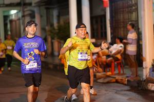 BIB: 3847, 4725
                            <button type="button" onclick="openModal(26239747)" class="btn btn-primary btn-sm float-right btn-popup" data-toggle="modal" data-target=".modal-high-quality">
                        <i class="fas fa-shopping-cart"></i> Add to Cart
                    </button>
                                            <button type="button" onclick="isThisMe(26239747, true)" class="btn btn-success btn-sm float-right btn-popup btn-isme hidden" data-toggle="tooltip" data-placement="bottom" title="นี่คือรูปของคุณใช่ไหม คลิกที่นี่เพื่อเอาเข้าอัลบั้ม">
                        <i class="fas fa-plus"></i> Add to album
                    </button>
                    <button type="button" onclick="isThisMe(26239747, false)" class="btn btn-warning btn-sm float-right btn-popup btn-isnotme hidden">
                        <i class="fas fa-ban"></i> Remove from album
                    </button>