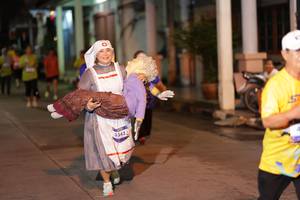 BIB: 3342
                            <button type="button" onclick="openModal(26245517)" class="btn btn-primary btn-sm float-right btn-popup" data-toggle="modal" data-target=".modal-high-quality">
                        <i class="fas fa-shopping-cart"></i> Add to Cart
                    </button>
                                            <button type="button" onclick="isThisMe(26245517, true)" class="btn btn-success btn-sm float-right btn-popup btn-isme hidden" data-toggle="tooltip" data-placement="bottom" title="นี่คือรูปของคุณใช่ไหม คลิกที่นี่เพื่อเอาเข้าอัลบั้ม">
                        <i class="fas fa-plus"></i> Add to album
                    </button>
                    <button type="button" onclick="isThisMe(26245517, false)" class="btn btn-warning btn-sm float-right btn-popup btn-isnotme hidden">
                        <i class="fas fa-ban"></i> Remove from album
                    </button>