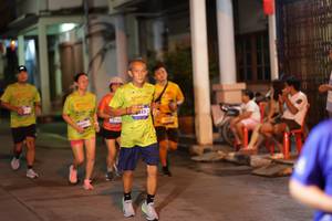 BIB: 885
                            <button type="button" onclick="openModal(26241247)" class="btn btn-primary btn-sm float-right btn-popup" data-toggle="modal" data-target=".modal-high-quality">
                        <i class="fas fa-shopping-cart"></i> Add to Cart
                    </button>
                                            <button type="button" onclick="isThisMe(26241247, true)" class="btn btn-success btn-sm float-right btn-popup btn-isme hidden" data-toggle="tooltip" data-placement="bottom" title="นี่คือรูปของคุณใช่ไหม คลิกที่นี่เพื่อเอาเข้าอัลบั้ม">
                        <i class="fas fa-plus"></i> Add to album
                    </button>
                    <button type="button" onclick="isThisMe(26241247, false)" class="btn btn-warning btn-sm float-right btn-popup btn-isnotme hidden">
                        <i class="fas fa-ban"></i> Remove from album
                    </button>