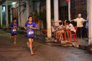 BIB: 4606, 3252
                            <button type="button" onclick="openModal(26236988)" class="btn btn-primary btn-sm float-right btn-popup" data-toggle="modal" data-target=".modal-high-quality">
                        <i class="fas fa-shopping-cart"></i> Add to Cart
                    </button>
                                            <button type="button" onclick="isThisMe(26236988, true)" class="btn btn-success btn-sm float-right btn-popup btn-isme hidden" data-toggle="tooltip" data-placement="bottom" title="นี่คือรูปของคุณใช่ไหม คลิกที่นี่เพื่อเอาเข้าอัลบั้ม">
                        <i class="fas fa-plus"></i> Add to album
                    </button>
                    <button type="button" onclick="isThisMe(26236988, false)" class="btn btn-warning btn-sm float-right btn-popup btn-isnotme hidden">
                        <i class="fas fa-ban"></i> Remove from album
                    </button>