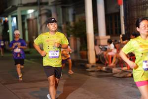 BIB: 4079
                            <button type="button" onclick="openModal(26241307)" class="btn btn-primary btn-sm float-right btn-popup" data-toggle="modal" data-target=".modal-high-quality">
                        <i class="fas fa-shopping-cart"></i> Add to Cart
                    </button>
                                            <button type="button" onclick="isThisMe(26241307, true)" class="btn btn-success btn-sm float-right btn-popup btn-isme hidden" data-toggle="tooltip" data-placement="bottom" title="นี่คือรูปของคุณใช่ไหม คลิกที่นี่เพื่อเอาเข้าอัลบั้ม">
                        <i class="fas fa-plus"></i> Add to album
                    </button>
                    <button type="button" onclick="isThisMe(26241307, false)" class="btn btn-warning btn-sm float-right btn-popup btn-isnotme hidden">
                        <i class="fas fa-ban"></i> Remove from album
                    </button>