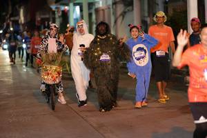 BIB: 3966, 3239, 3932
                            <button type="button" onclick="openModal(26246884)" class="btn btn-primary btn-sm float-right btn-popup" data-toggle="modal" data-target=".modal-high-quality">
                        <i class="fas fa-shopping-cart"></i> Add to Cart
                    </button>
                                            <button type="button" onclick="isThisMe(26246884, true)" class="btn btn-success btn-sm float-right btn-popup btn-isme hidden" data-toggle="tooltip" data-placement="bottom" title="นี่คือรูปของคุณใช่ไหม คลิกที่นี่เพื่อเอาเข้าอัลบั้ม">
                        <i class="fas fa-plus"></i> Add to album
                    </button>
                    <button type="button" onclick="isThisMe(26246884, false)" class="btn btn-warning btn-sm float-right btn-popup btn-isnotme hidden">
                        <i class="fas fa-ban"></i> Remove from album
                    </button>