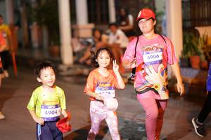 BIB: 4904, 4906
                            <button type="button" onclick="openModal(26244959)" class="btn btn-primary btn-sm float-right btn-popup" data-toggle="modal" data-target=".modal-high-quality">
                        <i class="fas fa-shopping-cart"></i> Add to Cart
                    </button>
                                            <button type="button" onclick="isThisMe(26244959, true)" class="btn btn-success btn-sm float-right btn-popup btn-isme hidden" data-toggle="tooltip" data-placement="bottom" title="นี่คือรูปของคุณใช่ไหม คลิกที่นี่เพื่อเอาเข้าอัลบั้ม">
                        <i class="fas fa-plus"></i> Add to album
                    </button>
                    <button type="button" onclick="isThisMe(26244959, false)" class="btn btn-warning btn-sm float-right btn-popup btn-isnotme hidden">
                        <i class="fas fa-ban"></i> Remove from album
                    </button>