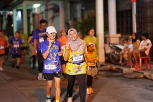 BIB: 3219, 109, 4363
                            <button type="button" onclick="openModal(26243287)" class="btn btn-primary btn-sm float-right btn-popup" data-toggle="modal" data-target=".modal-high-quality">
                        <i class="fas fa-shopping-cart"></i> Add to Cart
                    </button>
                                            <button type="button" onclick="isThisMe(26243287, true)" class="btn btn-success btn-sm float-right btn-popup btn-isme hidden" data-toggle="tooltip" data-placement="bottom" title="นี่คือรูปของคุณใช่ไหม คลิกที่นี่เพื่อเอาเข้าอัลบั้ม">
                        <i class="fas fa-plus"></i> Add to album
                    </button>
                    <button type="button" onclick="isThisMe(26243287, false)" class="btn btn-warning btn-sm float-right btn-popup btn-isnotme hidden">
                        <i class="fas fa-ban"></i> Remove from album
                    </button>