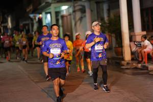 BIB: 45312, 4575
                            <button type="button" onclick="openModal(26242083)" class="btn btn-primary btn-sm float-right btn-popup" data-toggle="modal" data-target=".modal-high-quality">
                        <i class="fas fa-shopping-cart"></i> Add to Cart
                    </button>
                                            <button type="button" onclick="isThisMe(26242083, true)" class="btn btn-success btn-sm float-right btn-popup btn-isme hidden" data-toggle="tooltip" data-placement="bottom" title="นี่คือรูปของคุณใช่ไหม คลิกที่นี่เพื่อเอาเข้าอัลบั้ม">
                        <i class="fas fa-plus"></i> Add to album
                    </button>
                    <button type="button" onclick="isThisMe(26242083, false)" class="btn btn-warning btn-sm float-right btn-popup btn-isnotme hidden">
                        <i class="fas fa-ban"></i> Remove from album
                    </button>