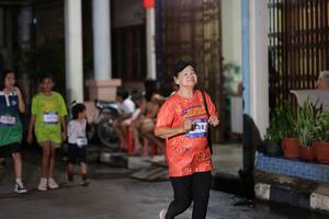 BIB: 3703, 888
                            <button type="button" onclick="openModal(26247533)" class="btn btn-primary btn-sm float-right btn-popup" data-toggle="modal" data-target=".modal-high-quality">
                        <i class="fas fa-shopping-cart"></i> Add to Cart
                    </button>
                                            <button type="button" onclick="isThisMe(26247533, true)" class="btn btn-success btn-sm float-right btn-popup btn-isme hidden" data-toggle="tooltip" data-placement="bottom" title="นี่คือรูปของคุณใช่ไหม คลิกที่นี่เพื่อเอาเข้าอัลบั้ม">
                        <i class="fas fa-plus"></i> Add to album
                    </button>
                    <button type="button" onclick="isThisMe(26247533, false)" class="btn btn-warning btn-sm float-right btn-popup btn-isnotme hidden">
                        <i class="fas fa-ban"></i> Remove from album
                    </button>