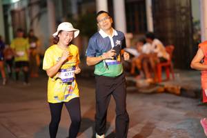 BIB: 4777
                            <button type="button" onclick="openModal(26243622)" class="btn btn-primary btn-sm float-right btn-popup" data-toggle="modal" data-target=".modal-high-quality">
                        <i class="fas fa-shopping-cart"></i> Add to Cart
                    </button>
                                            <button type="button" onclick="isThisMe(26243622, true)" class="btn btn-success btn-sm float-right btn-popup btn-isme hidden" data-toggle="tooltip" data-placement="bottom" title="นี่คือรูปของคุณใช่ไหม คลิกที่นี่เพื่อเอาเข้าอัลบั้ม">
                        <i class="fas fa-plus"></i> Add to album
                    </button>
                    <button type="button" onclick="isThisMe(26243622, false)" class="btn btn-warning btn-sm float-right btn-popup btn-isnotme hidden">
                        <i class="fas fa-ban"></i> Remove from album
                    </button>