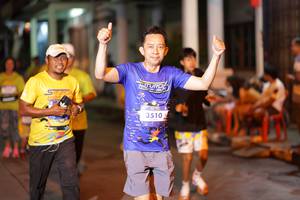 BIB: 3510
                            <button type="button" onclick="openModal(26239841)" class="btn btn-primary btn-sm float-right btn-popup" data-toggle="modal" data-target=".modal-high-quality">
                        <i class="fas fa-shopping-cart"></i> Add to Cart
                    </button>
                                            <button type="button" onclick="isThisMe(26239841, true)" class="btn btn-success btn-sm float-right btn-popup btn-isme hidden" data-toggle="tooltip" data-placement="bottom" title="นี่คือรูปของคุณใช่ไหม คลิกที่นี่เพื่อเอาเข้าอัลบั้ม">
                        <i class="fas fa-plus"></i> Add to album
                    </button>
                    <button type="button" onclick="isThisMe(26239841, false)" class="btn btn-warning btn-sm float-right btn-popup btn-isnotme hidden">
                        <i class="fas fa-ban"></i> Remove from album
                    </button>