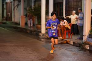 BIB: 4407
                            <button type="button" onclick="openModal(26236843)" class="btn btn-primary btn-sm float-right btn-popup" data-toggle="modal" data-target=".modal-high-quality">
                        <i class="fas fa-shopping-cart"></i> Add to Cart
                    </button>
                                            <button type="button" onclick="isThisMe(26236843, true)" class="btn btn-success btn-sm float-right btn-popup btn-isme hidden" data-toggle="tooltip" data-placement="bottom" title="นี่คือรูปของคุณใช่ไหม คลิกที่นี่เพื่อเอาเข้าอัลบั้ม">
                        <i class="fas fa-plus"></i> Add to album
                    </button>
                    <button type="button" onclick="isThisMe(26236843, false)" class="btn btn-warning btn-sm float-right btn-popup btn-isnotme hidden">
                        <i class="fas fa-ban"></i> Remove from album
                    </button>