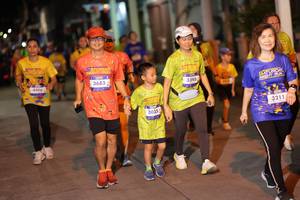 BIB: 4406, 3683, 3035, 3395, 3211
                            <button type="button" onclick="openModal(26244263)" class="btn btn-primary btn-sm float-right btn-popup" data-toggle="modal" data-target=".modal-high-quality">
                        <i class="fas fa-shopping-cart"></i> Add to Cart
                    </button>
                                            <button type="button" onclick="isThisMe(26244263, true)" class="btn btn-success btn-sm float-right btn-popup btn-isme hidden" data-toggle="tooltip" data-placement="bottom" title="นี่คือรูปของคุณใช่ไหม คลิกที่นี่เพื่อเอาเข้าอัลบั้ม">
                        <i class="fas fa-plus"></i> Add to album
                    </button>
                    <button type="button" onclick="isThisMe(26244263, false)" class="btn btn-warning btn-sm float-right btn-popup btn-isnotme hidden">
                        <i class="fas fa-ban"></i> Remove from album
                    </button>