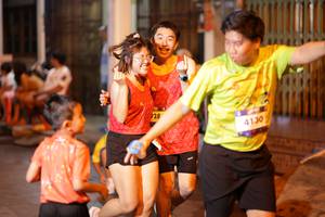 BIB: 4130
                            <button type="button" onclick="openModal(26240579)" class="btn btn-primary btn-sm float-right btn-popup" data-toggle="modal" data-target=".modal-high-quality">
                        <i class="fas fa-shopping-cart"></i> Add to Cart
                    </button>
                                            <button type="button" onclick="isThisMe(26240579, true)" class="btn btn-success btn-sm float-right btn-popup btn-isme hidden" data-toggle="tooltip" data-placement="bottom" title="นี่คือรูปของคุณใช่ไหม คลิกที่นี่เพื่อเอาเข้าอัลบั้ม">
                        <i class="fas fa-plus"></i> Add to album
                    </button>
                    <button type="button" onclick="isThisMe(26240579, false)" class="btn btn-warning btn-sm float-right btn-popup btn-isnotme hidden">
                        <i class="fas fa-ban"></i> Remove from album
                    </button>