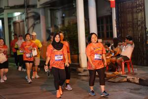 BIB: 3986, 4048
                            <button type="button" onclick="openModal(26245976)" class="btn btn-primary btn-sm float-right btn-popup" data-toggle="modal" data-target=".modal-high-quality">
                        <i class="fas fa-shopping-cart"></i> Add to Cart
                    </button>
                                            <button type="button" onclick="isThisMe(26245976, true)" class="btn btn-success btn-sm float-right btn-popup btn-isme hidden" data-toggle="tooltip" data-placement="bottom" title="นี่คือรูปของคุณใช่ไหม คลิกที่นี่เพื่อเอาเข้าอัลบั้ม">
                        <i class="fas fa-plus"></i> Add to album
                    </button>
                    <button type="button" onclick="isThisMe(26245976, false)" class="btn btn-warning btn-sm float-right btn-popup btn-isnotme hidden">
                        <i class="fas fa-ban"></i> Remove from album
                    </button>