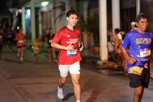 BIB: 4627, 3681
                            <button type="button" onclick="openModal(26237165)" class="btn btn-primary btn-sm float-right btn-popup" data-toggle="modal" data-target=".modal-high-quality">
                        <i class="fas fa-shopping-cart"></i> Add to Cart
                    </button>
                                            <button type="button" onclick="isThisMe(26237165, true)" class="btn btn-success btn-sm float-right btn-popup btn-isme hidden" data-toggle="tooltip" data-placement="bottom" title="นี่คือรูปของคุณใช่ไหม คลิกที่นี่เพื่อเอาเข้าอัลบั้ม">
                        <i class="fas fa-plus"></i> Add to album
                    </button>
                    <button type="button" onclick="isThisMe(26237165, false)" class="btn btn-warning btn-sm float-right btn-popup btn-isnotme hidden">
                        <i class="fas fa-ban"></i> Remove from album
                    </button>