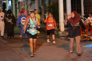 BIB: 306
                            <button type="button" onclick="openModal(26246814)" class="btn btn-primary btn-sm float-right btn-popup" data-toggle="modal" data-target=".modal-high-quality">
                        <i class="fas fa-shopping-cart"></i> Add to Cart
                    </button>
                                            <button type="button" onclick="isThisMe(26246814, true)" class="btn btn-success btn-sm float-right btn-popup btn-isme hidden" data-toggle="tooltip" data-placement="bottom" title="นี่คือรูปของคุณใช่ไหม คลิกที่นี่เพื่อเอาเข้าอัลบั้ม">
                        <i class="fas fa-plus"></i> Add to album
                    </button>
                    <button type="button" onclick="isThisMe(26246814, false)" class="btn btn-warning btn-sm float-right btn-popup btn-isnotme hidden">
                        <i class="fas fa-ban"></i> Remove from album
                    </button>