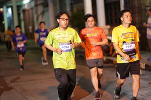 BIB: 4096, 3941
                            <button type="button" onclick="openModal(26242640)" class="btn btn-primary btn-sm float-right btn-popup" data-toggle="modal" data-target=".modal-high-quality">
                        <i class="fas fa-shopping-cart"></i> Add to Cart
                    </button>
                                            <button type="button" onclick="isThisMe(26242640, true)" class="btn btn-success btn-sm float-right btn-popup btn-isme hidden" data-toggle="tooltip" data-placement="bottom" title="นี่คือรูปของคุณใช่ไหม คลิกที่นี่เพื่อเอาเข้าอัลบั้ม">
                        <i class="fas fa-plus"></i> Add to album
                    </button>
                    <button type="button" onclick="isThisMe(26242640, false)" class="btn btn-warning btn-sm float-right btn-popup btn-isnotme hidden">
                        <i class="fas fa-ban"></i> Remove from album
                    </button>