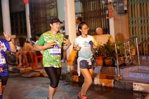 BIB: 4413
                            <button type="button" onclick="openModal(26243393)" class="btn btn-primary btn-sm float-right btn-popup" data-toggle="modal" data-target=".modal-high-quality">
                        <i class="fas fa-shopping-cart"></i> Add to Cart
                    </button>
                                            <button type="button" onclick="isThisMe(26243393, true)" class="btn btn-success btn-sm float-right btn-popup btn-isme hidden" data-toggle="tooltip" data-placement="bottom" title="นี่คือรูปของคุณใช่ไหม คลิกที่นี่เพื่อเอาเข้าอัลบั้ม">
                        <i class="fas fa-plus"></i> Add to album
                    </button>
                    <button type="button" onclick="isThisMe(26243393, false)" class="btn btn-warning btn-sm float-right btn-popup btn-isnotme hidden">
                        <i class="fas fa-ban"></i> Remove from album
                    </button>