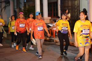 BIB: 38391, 4460, 4461, 4633
                            <button type="button" onclick="openModal(26249032)" class="btn btn-primary btn-sm float-right btn-popup" data-toggle="modal" data-target=".modal-high-quality">
                        <i class="fas fa-shopping-cart"></i> Add to Cart
                    </button>
                                            <button type="button" onclick="isThisMe(26249032, true)" class="btn btn-success btn-sm float-right btn-popup btn-isme hidden" data-toggle="tooltip" data-placement="bottom" title="นี่คือรูปของคุณใช่ไหม คลิกที่นี่เพื่อเอาเข้าอัลบั้ม">
                        <i class="fas fa-plus"></i> Add to album
                    </button>
                    <button type="button" onclick="isThisMe(26249032, false)" class="btn btn-warning btn-sm float-right btn-popup btn-isnotme hidden">
                        <i class="fas fa-ban"></i> Remove from album
                    </button>